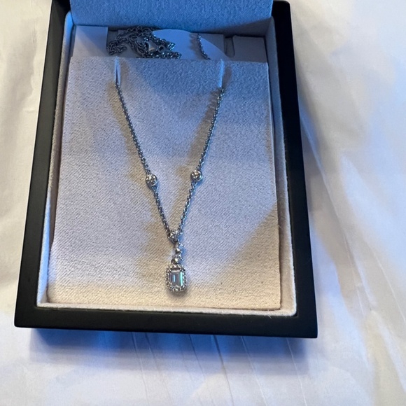 Blue Nile Emerald Halo and Station Diamond Necklace - Picture 5 of 5